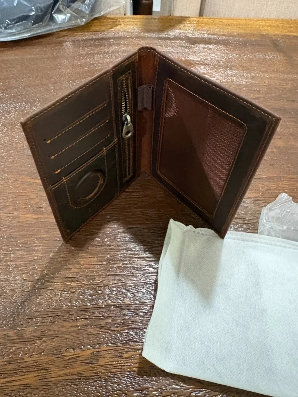 Brown Genuine Leather Bi-fold Wallet Card Passport Holder NIP NEW